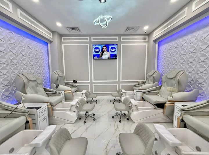 The pedicure suite